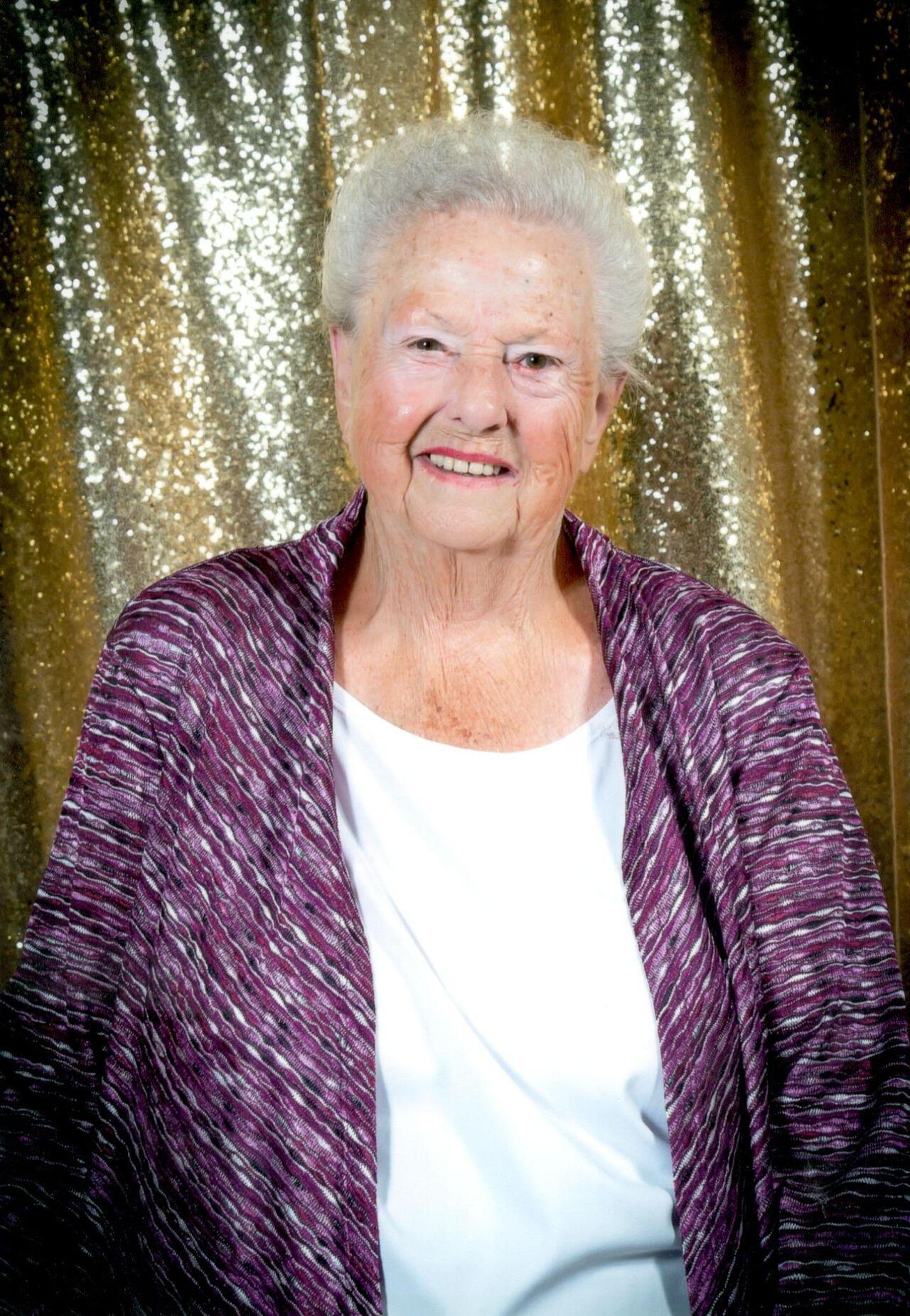 mary lee
