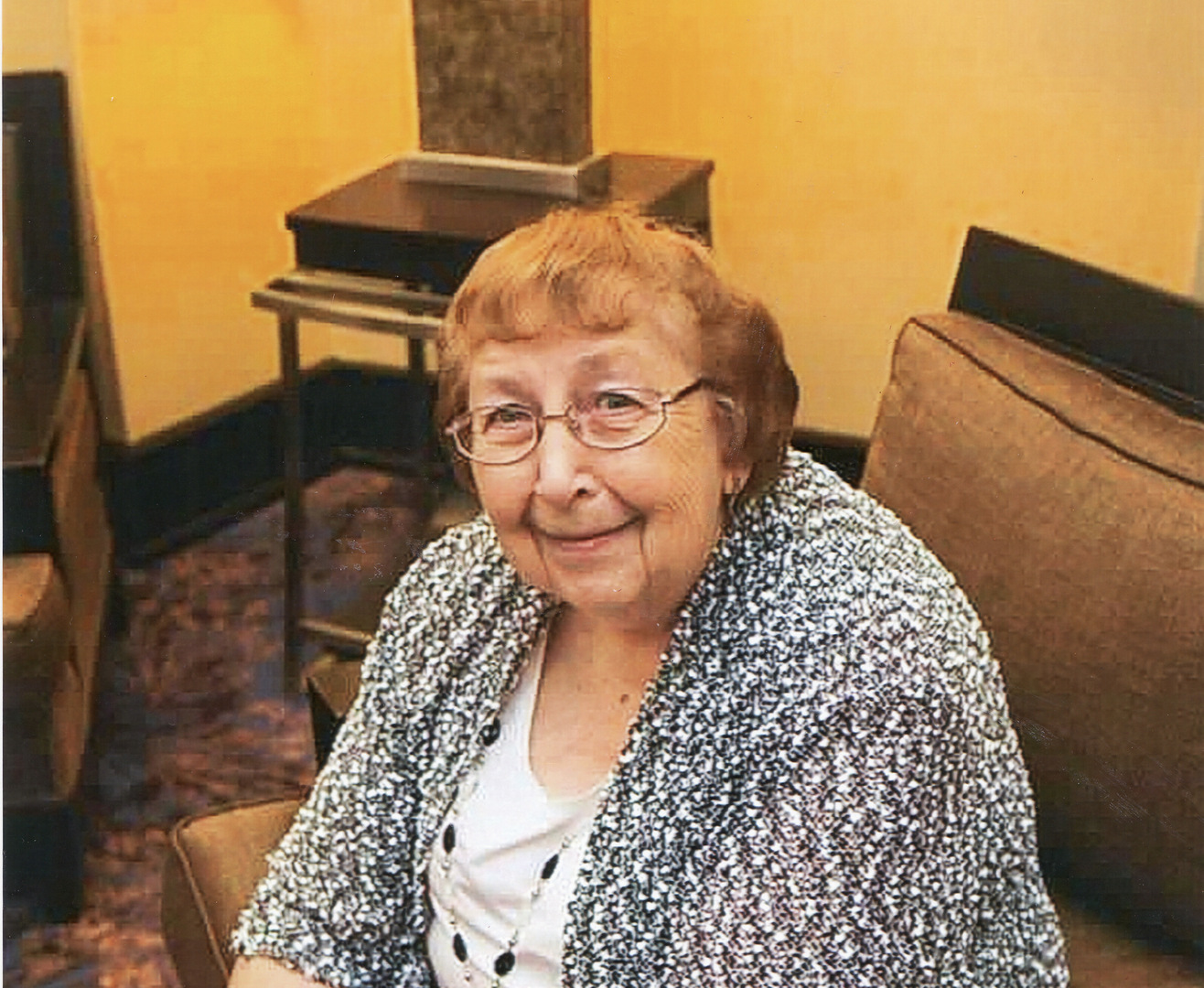 ellen hall