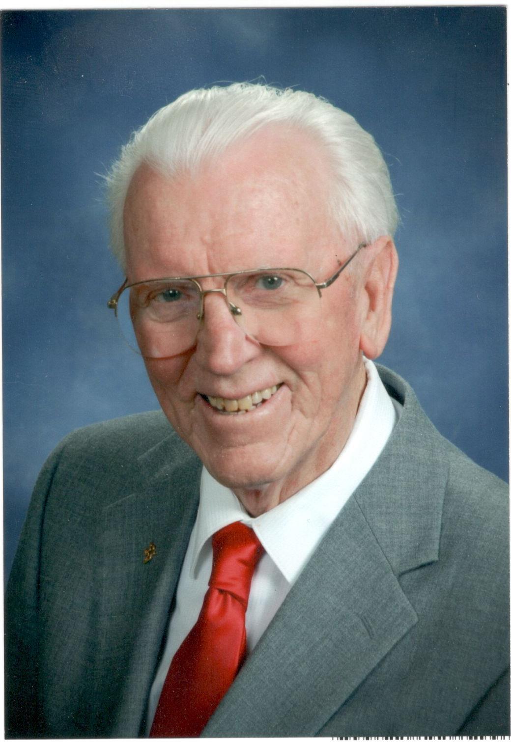 louis holden