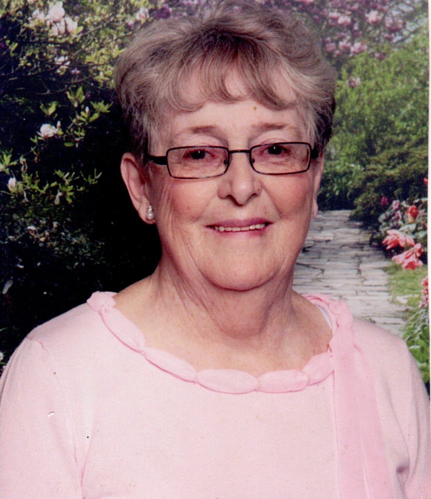 evelyn  garland 